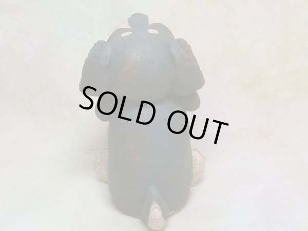 画像4: ハートを抱いたダックス (4)