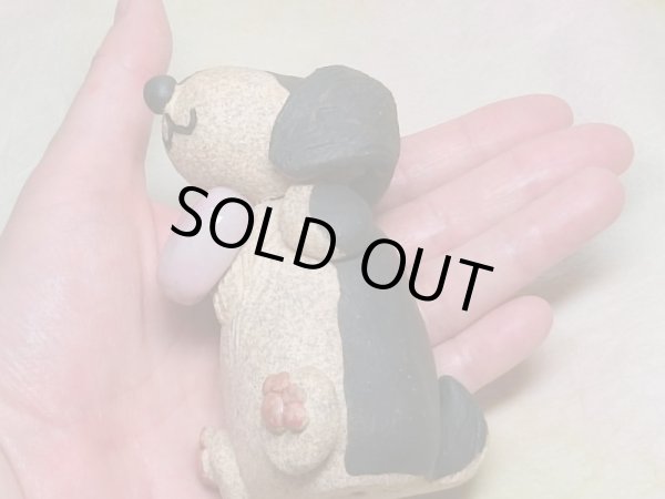 画像6: ハートを抱いたダックス (6)