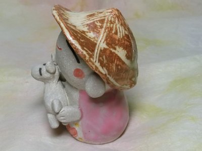 画像1: 幸せ馬だき笠地蔵（小）
