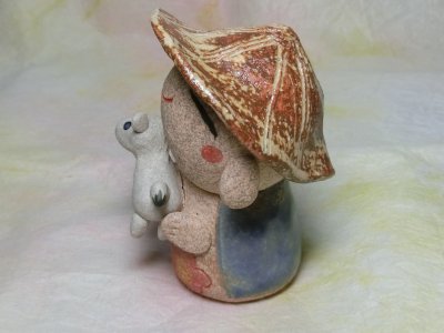 画像1: 幸せ馬だき笠地蔵（小）